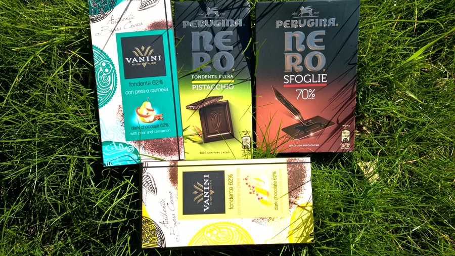 a selection of flavoured or pure Italian chocolates